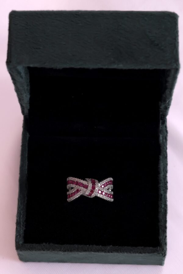 Elegant White Ribbon Ring with Rubies and Diamonds - Image 2