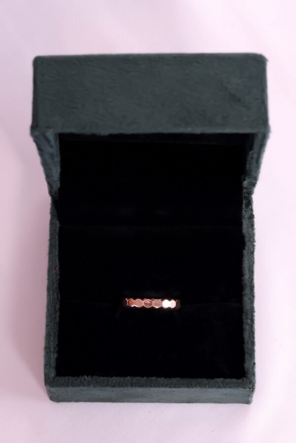 Exquisite Hexagon Ring with Sparkling Gemstone Accents – A Modern and Minimalist Statement of Elegance - Image 7