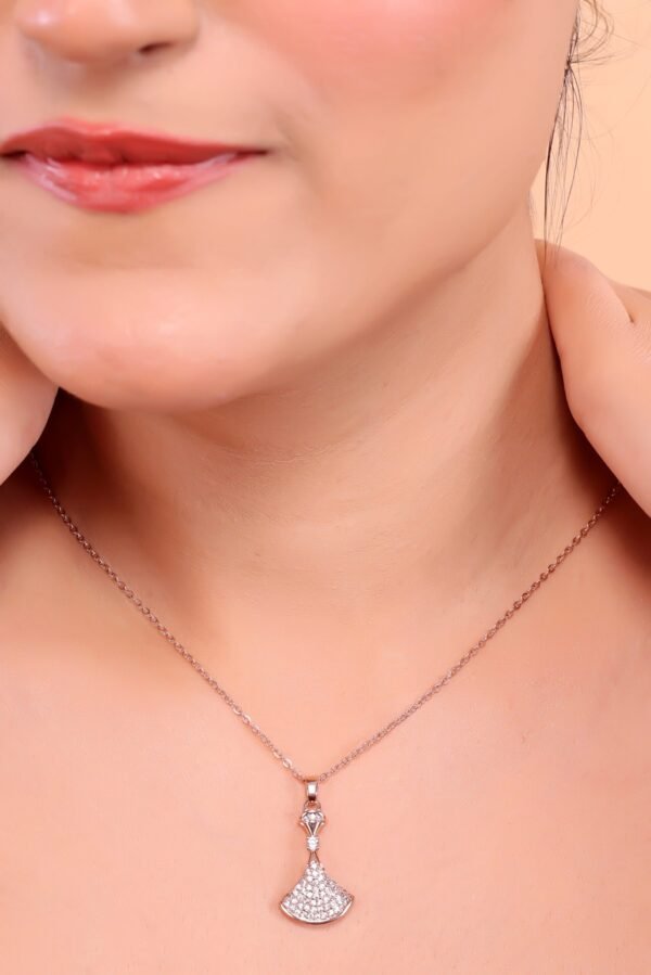 Elegant Fan Pendant Necklace with Sparkling Accents - Image 5