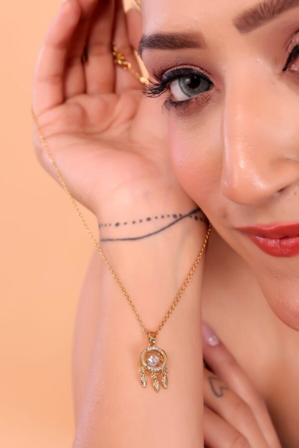 Exquisite Gold Dreamcatcher Pendant Necklace with Sparkling Diamond Center – A Symbol of Protection, Positivity, and Timeless Elegance - Image 6