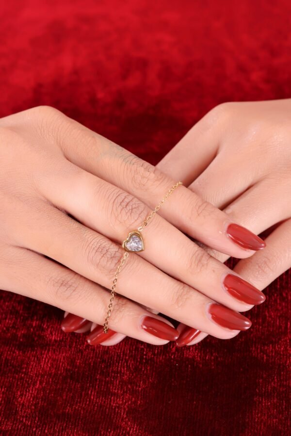 Elegant Gold Heart Bracelet with Sparkling Crystal Accent – A Symbol of Love & Grace - Image 2