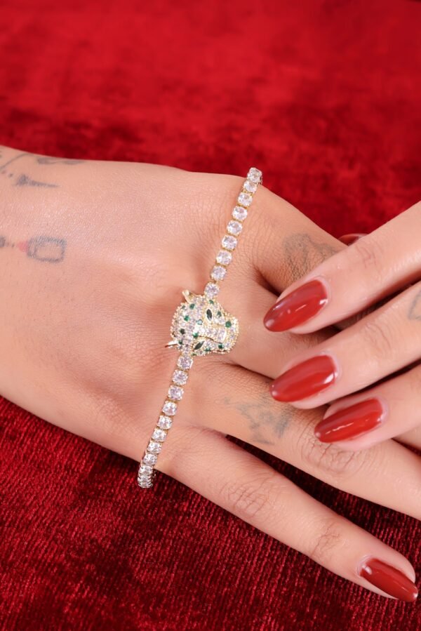 Elegant Panther Bracelet with Sparkling Stones – Fierce & Luxurious Style - Image 3